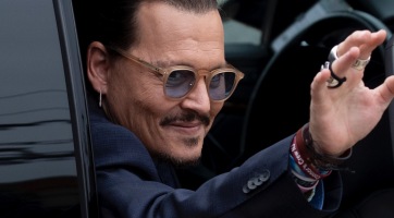 Johnny Depp megnyerte a rágalmazási pert
