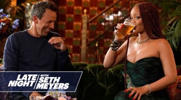 Jól leitatták Rihannát egy műsorban