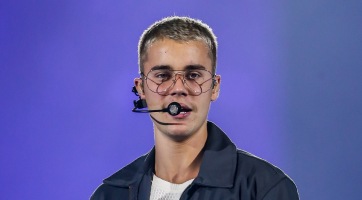Justin Bieber ismét levágatta a haját