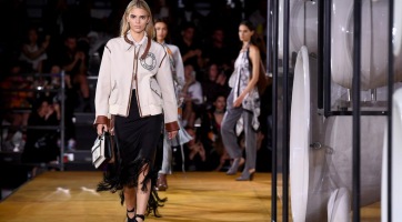 Kendall Jenner szőkére váltott