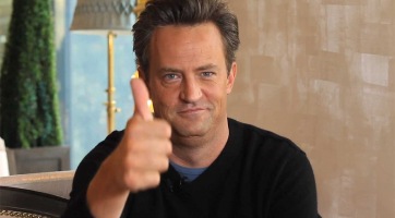 Kész öregembernek néz ki Matthew Perry