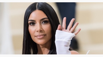 Kim Kardashian abbahagyja a szelfizést?