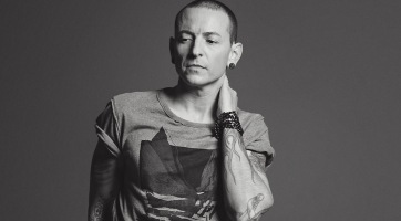 Kiszivárgott fotók Chester Bennington temetéséről