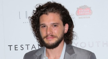 Kit Harington levágatta a haját
