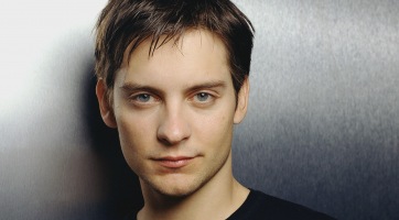 Közel 10 év után válik feleségétől Tobey Maguire