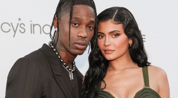 Kylie Jenner elárulta a kisfia nevét!