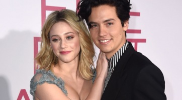 Lili Reinhart és Cole Sprouse mégsem szakítottak?