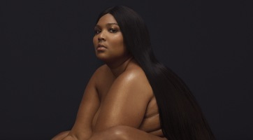 Lizzo a szerelmével ünnepelte a 34. születésnapját!