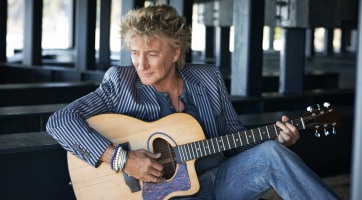 Lovag lett Rod Stewart