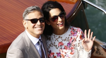 Már 14 hetes terhes Amal Clooney? (fotó)