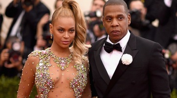 Már az eljegyzési gyűrűket sem hordja Beyoncé és Jay-Z