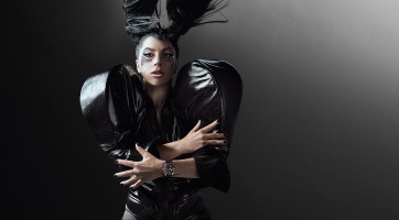 Máris meggyógyult Lady Gaga, és visszatért a munkához