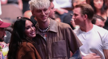 Megan Fox elárulta, hogy miért öltözik össze a párjával
