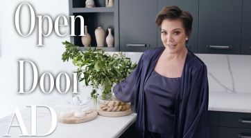 Megmutatta luxuslakását Kris Jenner