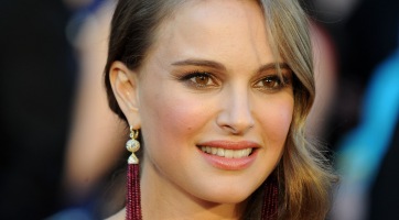Megszületett Natalie Portman második gyermeke