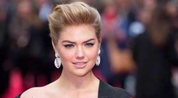 Megszülte első gyermekét Kate Upton