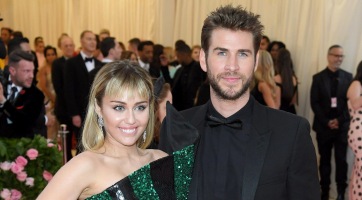 Miley Cyrus megmutatta legújabb ocsmány tetoválását