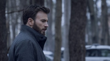 Most Chris Evans aggódik a kutyájáért