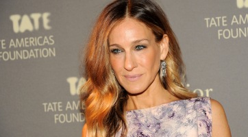Nagyon csúnyán eltorzult Sarah Jessica Parker arca