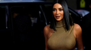 Nagyon csúnyán kiakasztotta rajongóit Kim Kardashian