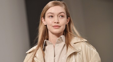 Négerré sminkelték Gigi Hadid-ot egy címlapon