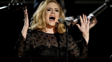 Novemberben érkezik Adele új albuma