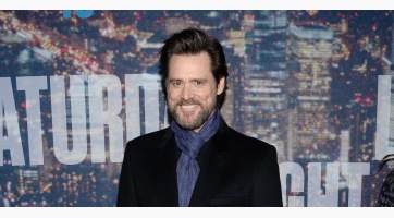 Óriási szakállat növesztett Jim Carrey
