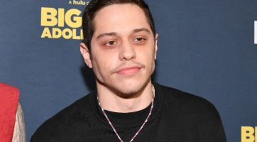 Pete Davidson eltüntetné a tetoválásait