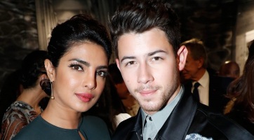 Priyanka Chopra friss fotót mutatott kislányáról