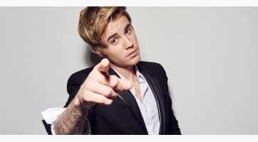 Pucér fenekét mutogatta Justin Bieber (fotó)