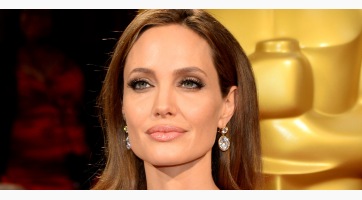 Saját fiával forgat filmet Angelina Jolie