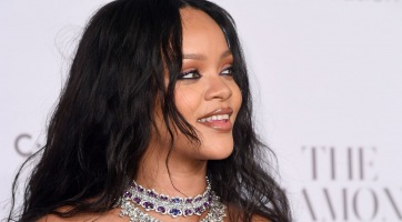 Saját magazint indított útnak Rihanna