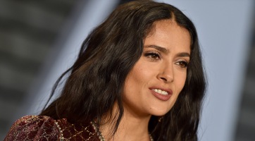 Salma Hayek is kijátszotta a rasszista ütőkártyát