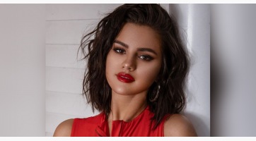 Selena Gomez Olaszországban pihen