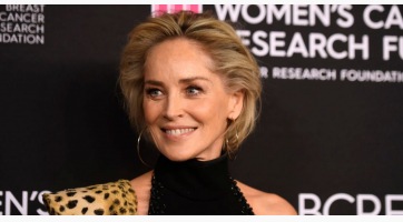 Sharon Stone újraértelmezte a maszkviselés fogalmát