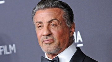 Sylvester Stallone is kibújt a csigaházából