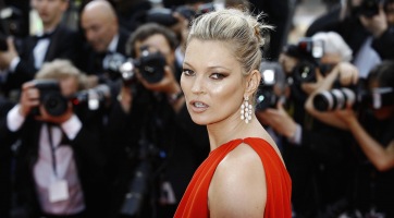 Szakított fiatal szerelmével Kate Moss
