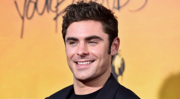 Szexi: nézd meg, hogy kigyúrta magát Zac Efron