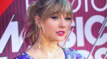 Taylor Swift  beújított frizura téren