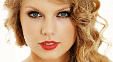 Taylor Swift a legadakozóbb híresség