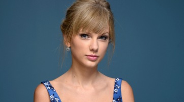 Taylor Swift meglepte egyik legnagyobb rajongóját