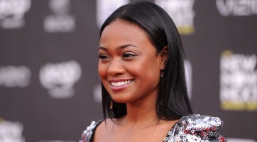 Terhes pocakot villantott Tatyana Ali