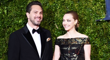 Thomas Sadoski eljegyezte Amanda Seyfried-et