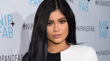 Több mint 1 milliárdért vett luxuslakást Kylie Jenner