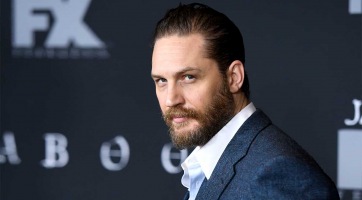 Tom Hardy ismét elolvasztotta rajongóit