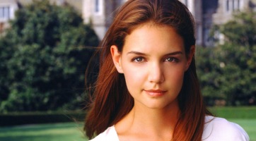 Új luxusvillába költözött Katie Holmes
