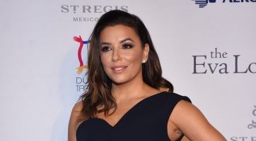 Újabb fotót kaptunk Eva Longoria kisbabájáról