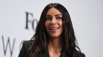 Vállalhatatlan fotót mutatott magáról Kim Kardashian