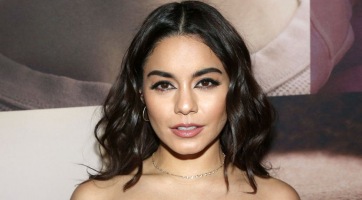 Vanessa Hudgens nem rejtegeti az érzelmeit