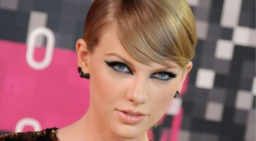 Videóban mond köszönetet rajongóinak Taylor Swift